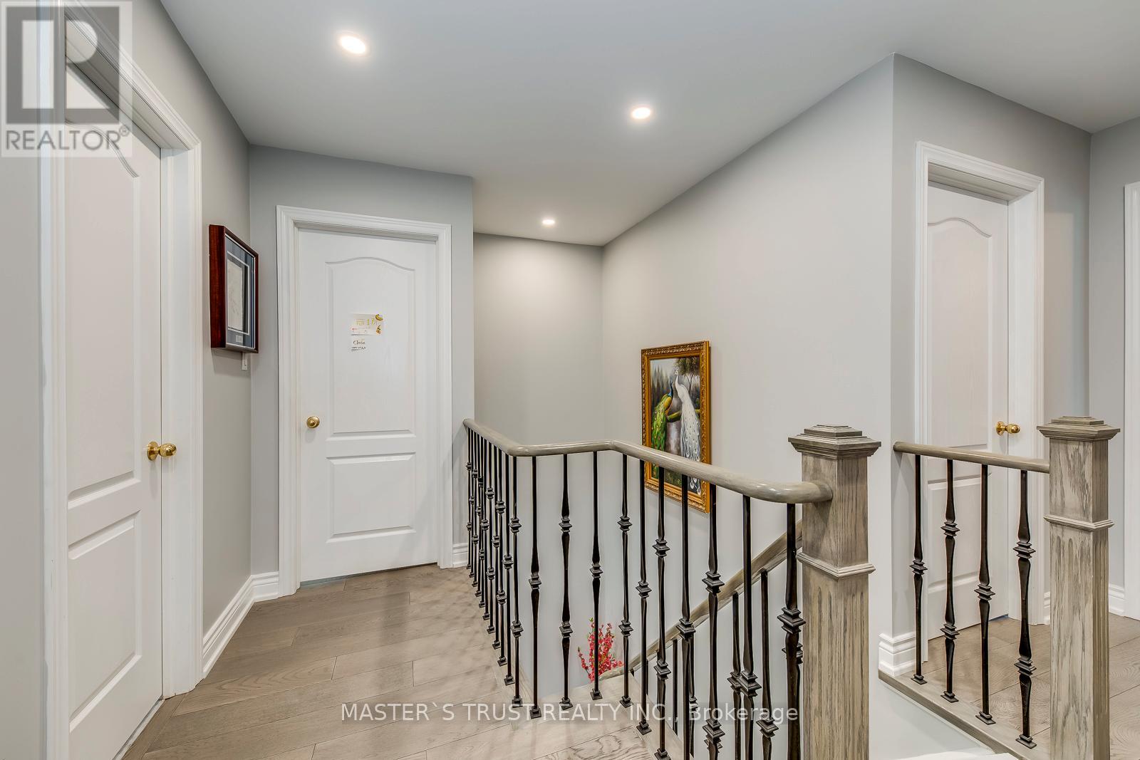 2401 Aztec Gate, Oakville, Ontario  L6M 4X3 - Photo 25 - W12472915