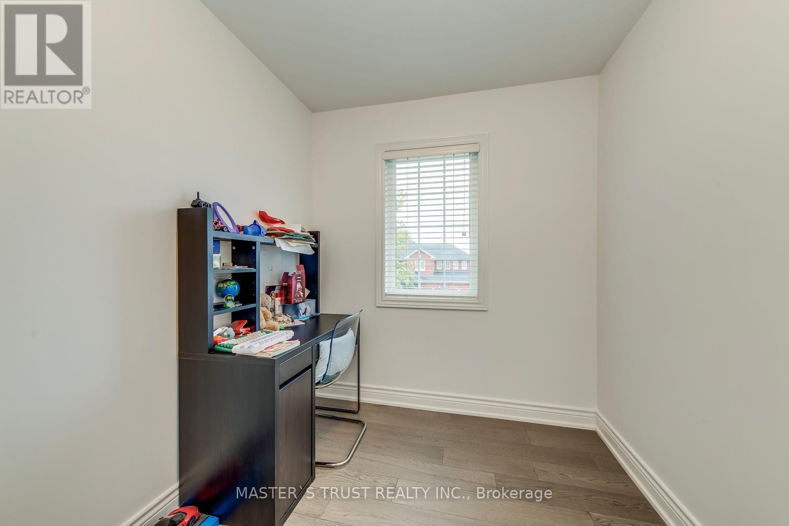 2401 Aztec Gate, Oakville, Ontario  L6M 4X3 - Photo 29 - W12472915