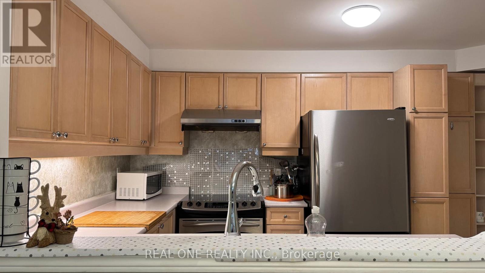 38 - 2250 Rockingham Drive, Oakville, Ontario  L6H 6J3 - Photo 11 - W12472918