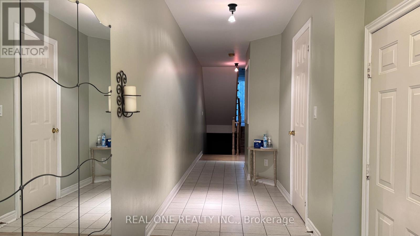 38 - 2250 Rockingham Drive, Oakville, Ontario  L6H 6J3 - Photo 6 - W12472918