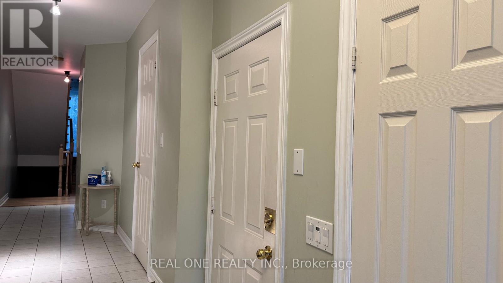 38 - 2250 Rockingham Drive, Oakville, Ontario  L6H 6J3 - Photo 7 - W12472918