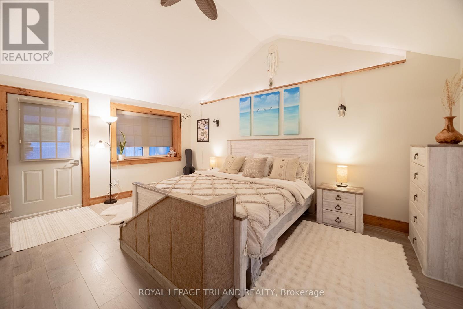 285 Ontario Street S, Lambton Shores, Ontario  N0M 1T0 - Photo 26 - X12472937