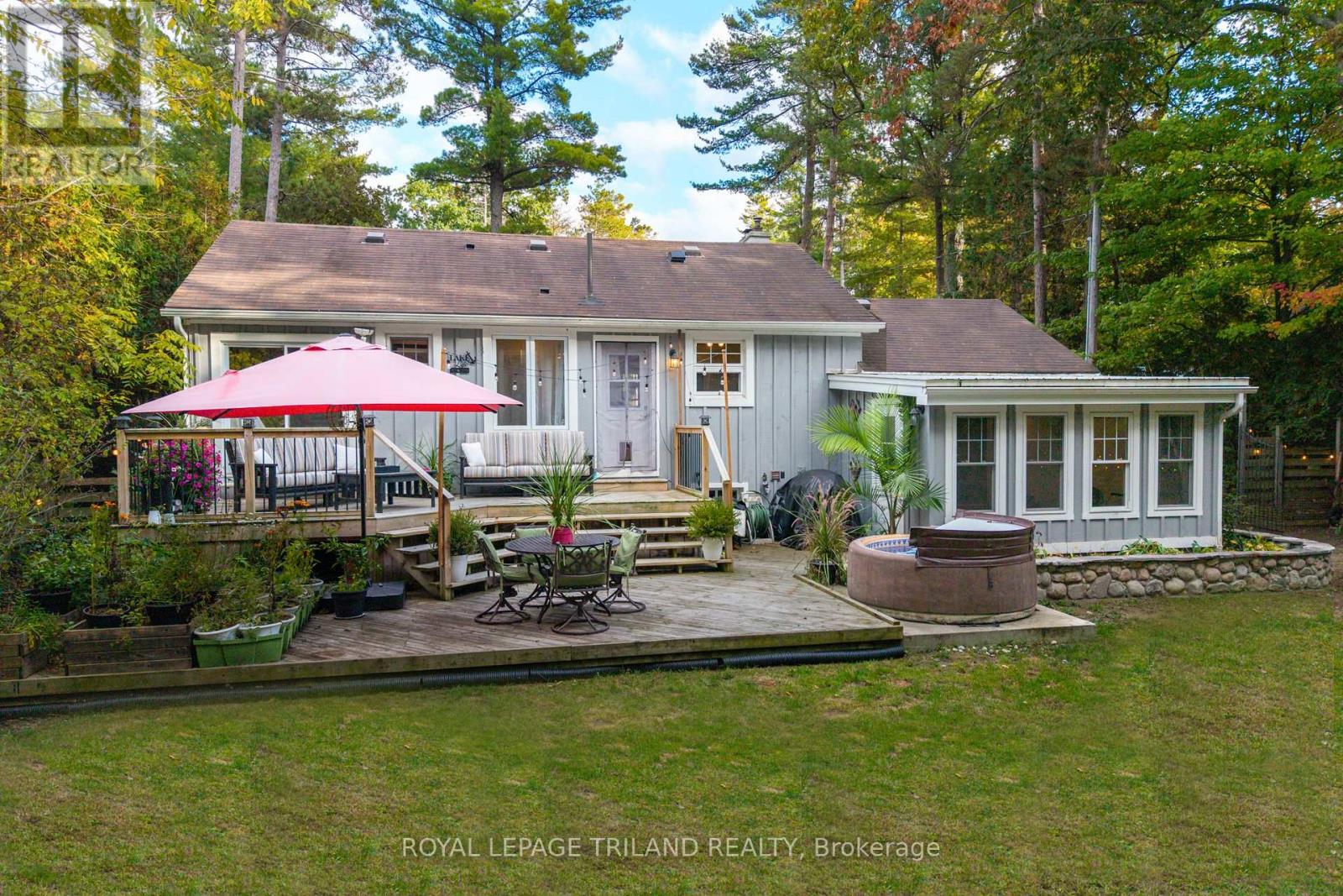 285 Ontario Street S, Lambton Shores, Ontario  N0M 1T0 - Photo 41 - X12472937