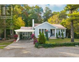 285 ONTARIO STREET S, Lambton Shores, Ontario
