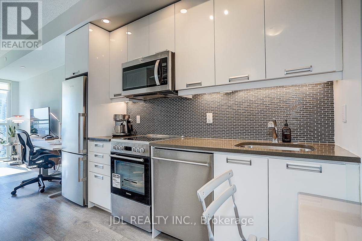 3702 - 99 John Street, Toronto, Ontario  M5V 0S6 - Photo 11 - C12435660