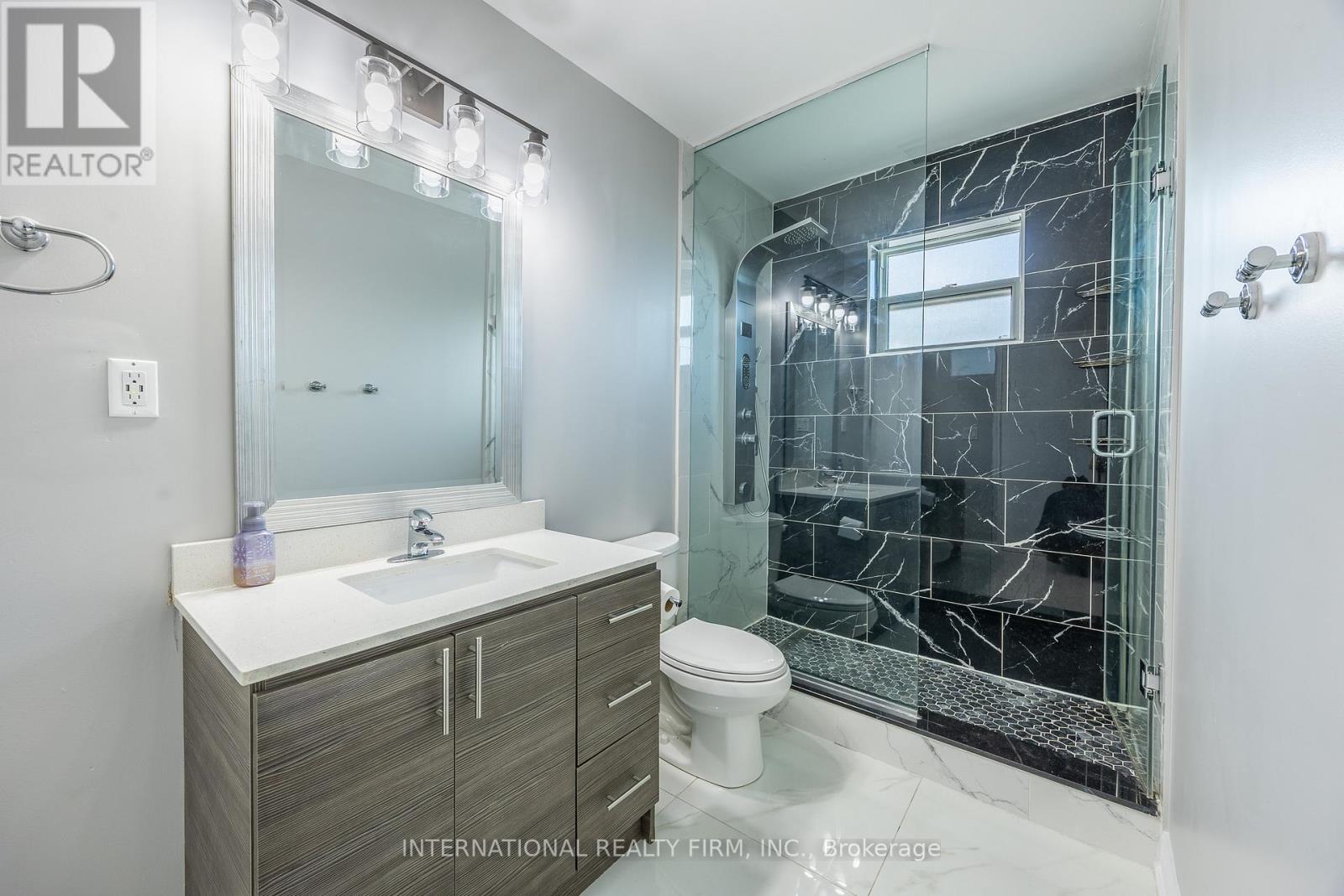 345 Park Road S, Oshawa, Ontario  L1J 4H6 - Photo 12 - E12469761