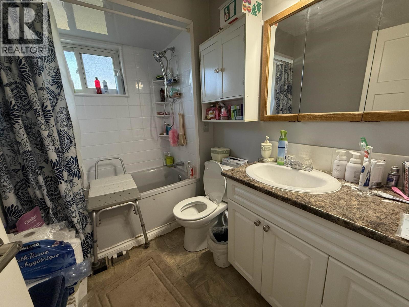 12129 222 Street, Maple Ridge, British Columbia  V2X 5W4 - Photo 9 - R3060030