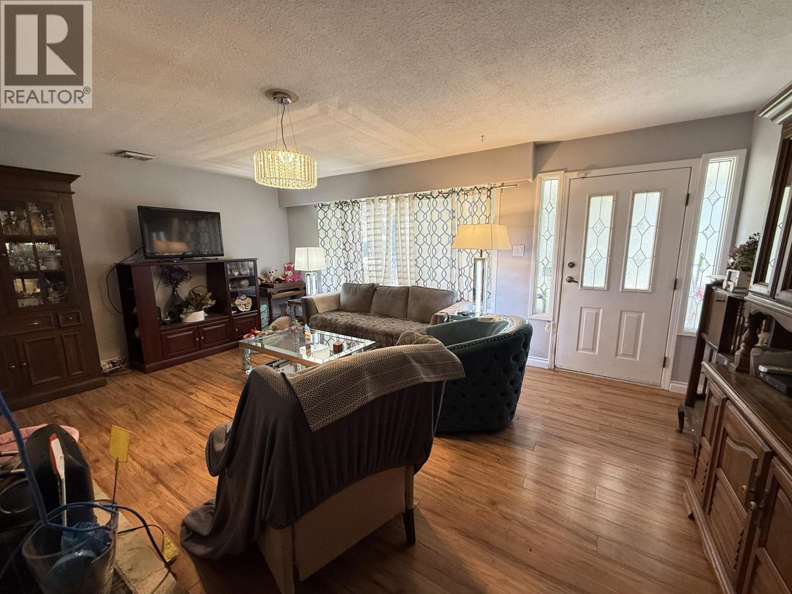 12129 222 Street, Maple Ridge, British Columbia  V2X 5W4 - Photo 5 - R3060030