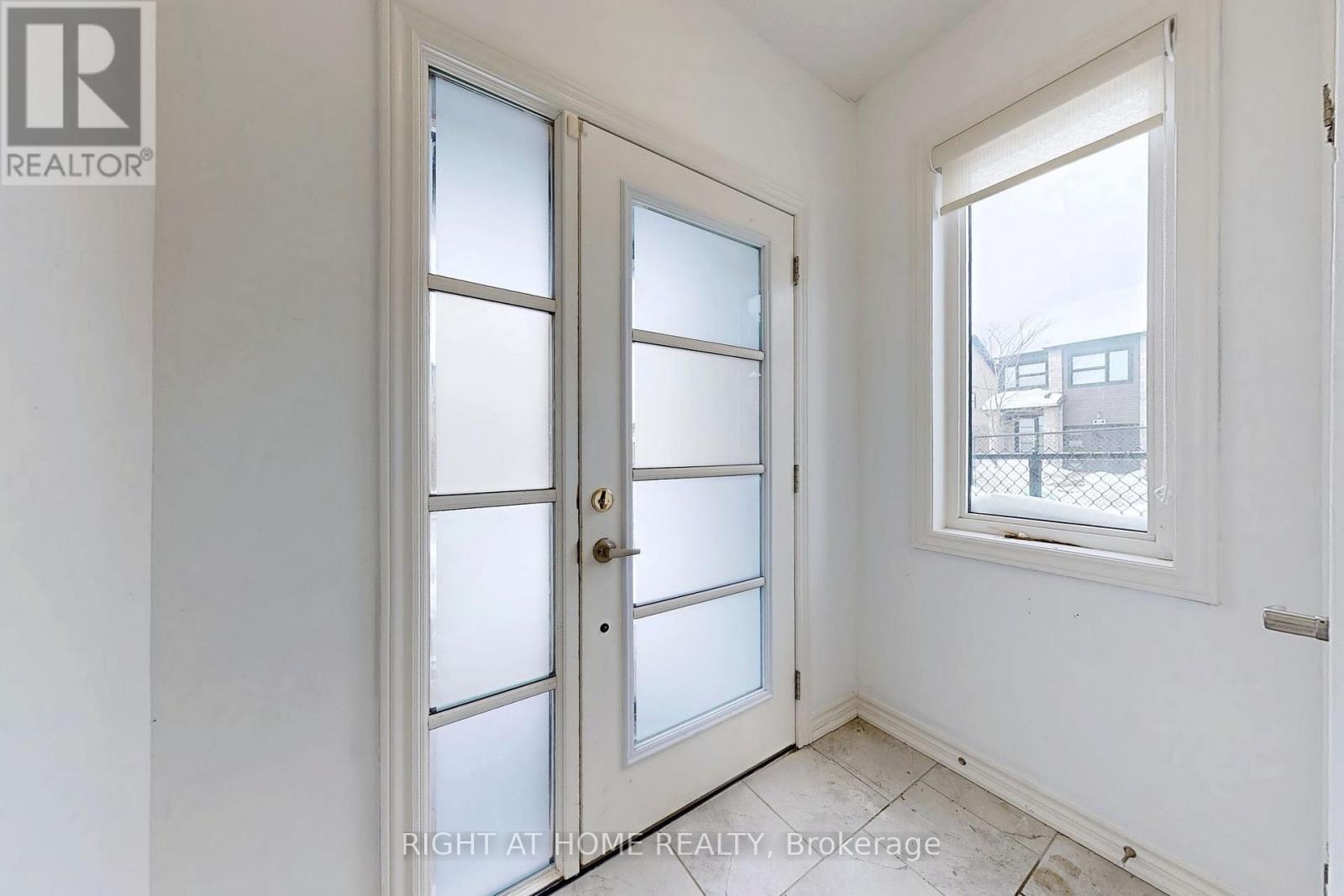 13 - 91 Poppy Drive E, Guelph, Ontario  N1L 0M6 - Photo 3 - X12472917