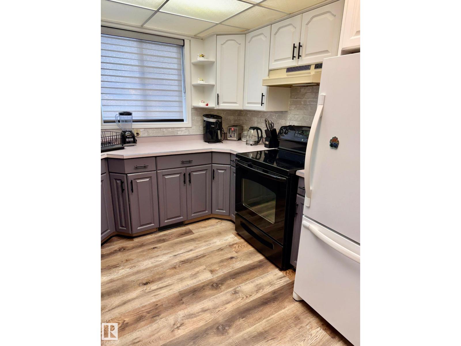 4514 56 Av, Barrhead, Alberta  T7N 1K6 - Photo 21 - E4459906