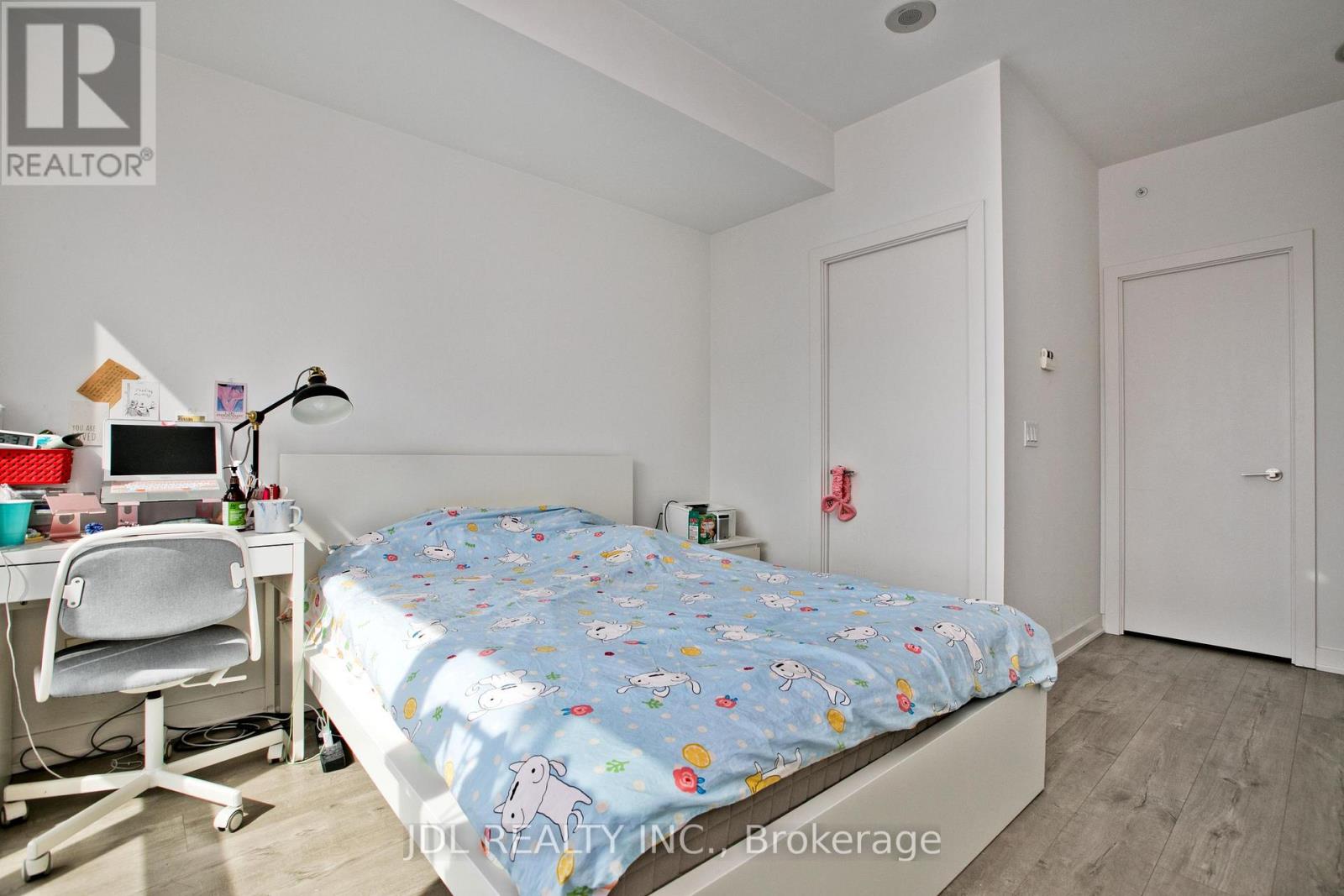 3805 - 30 Nelson Street, Toronto, Ontario  M5V 0H5 - Photo 10 - C12472941