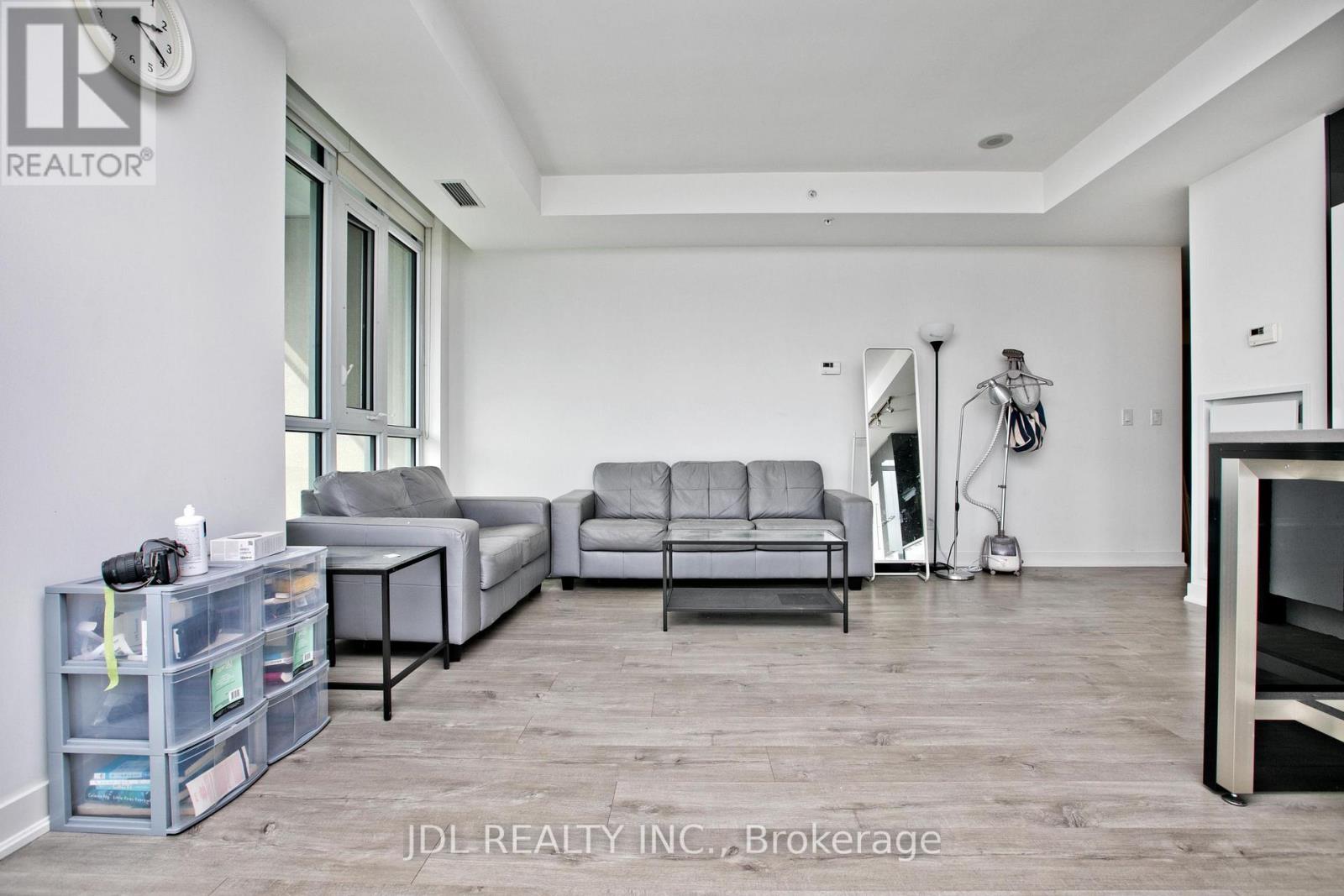 3805 - 30 Nelson Street, Toronto, Ontario  M5V 0H5 - Photo 4 - C12472941