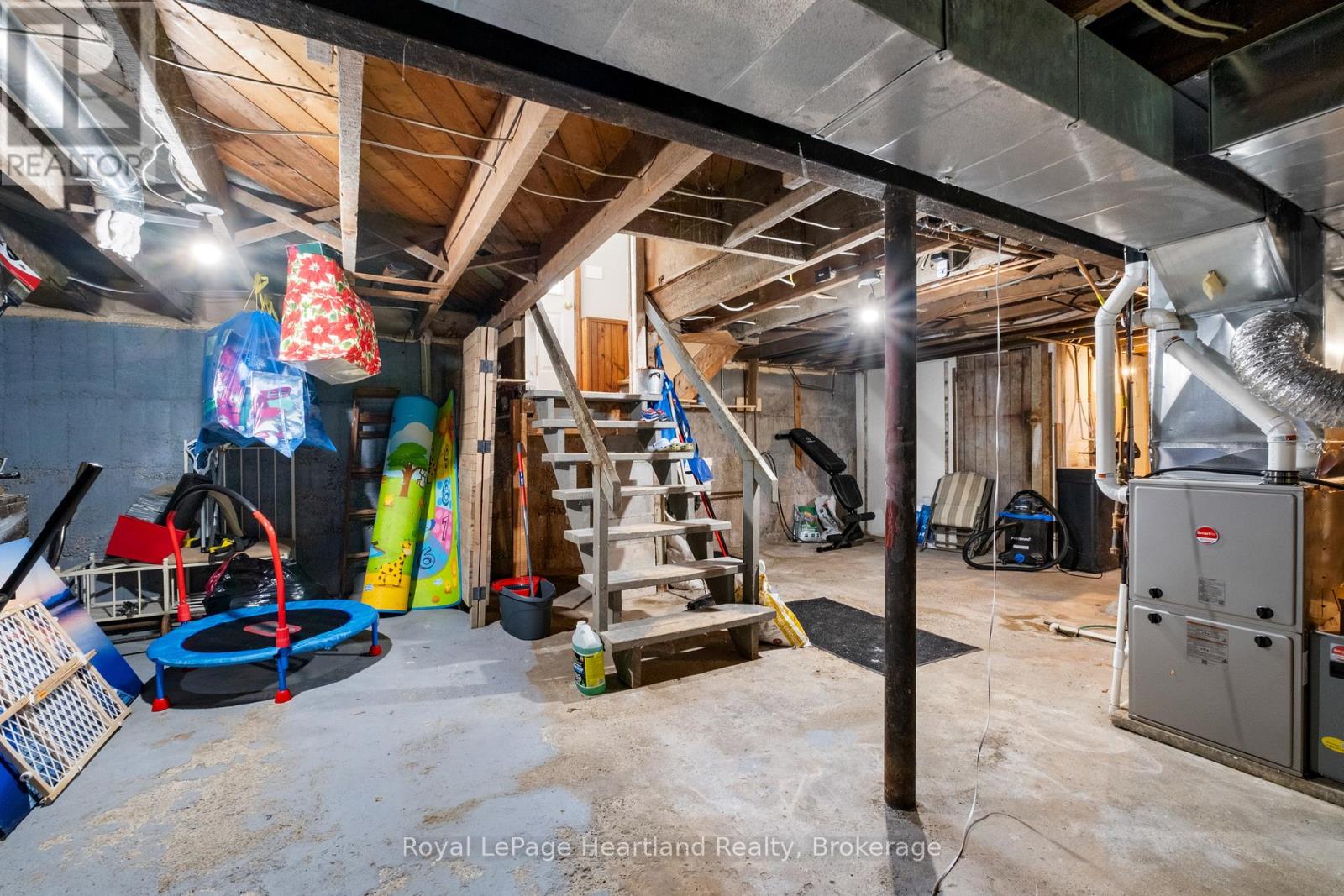 38480 Blyth Road, Ashfield-Colborne-Wawanosh, Ontario  N0M 1E0 - Photo 29 - X12472947