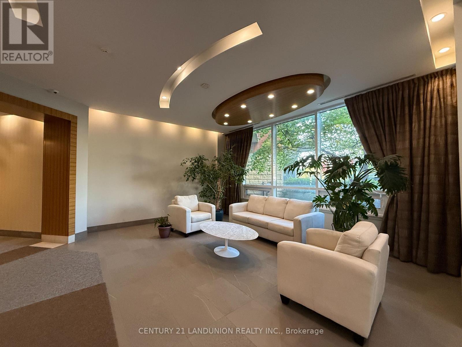 622 - 60 South Town Cenre Boulevard, Markham, Ontario  L6G 0C5 - Photo 4 - N12452636