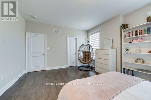 19 Raindrop Terrace, Brampton, Ontario  L6X 5P2 - Photo 33 - W12470395