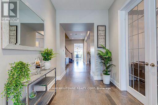 19 Raindrop Terrace, Brampton, Ontario  L6X 5P2 - Photo 6 - W12470395