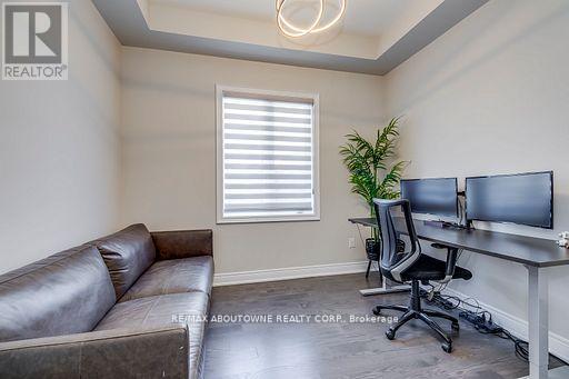 19 Raindrop Terrace, Brampton, Ontario  L6X 5P2 - Photo 5 - W12470395