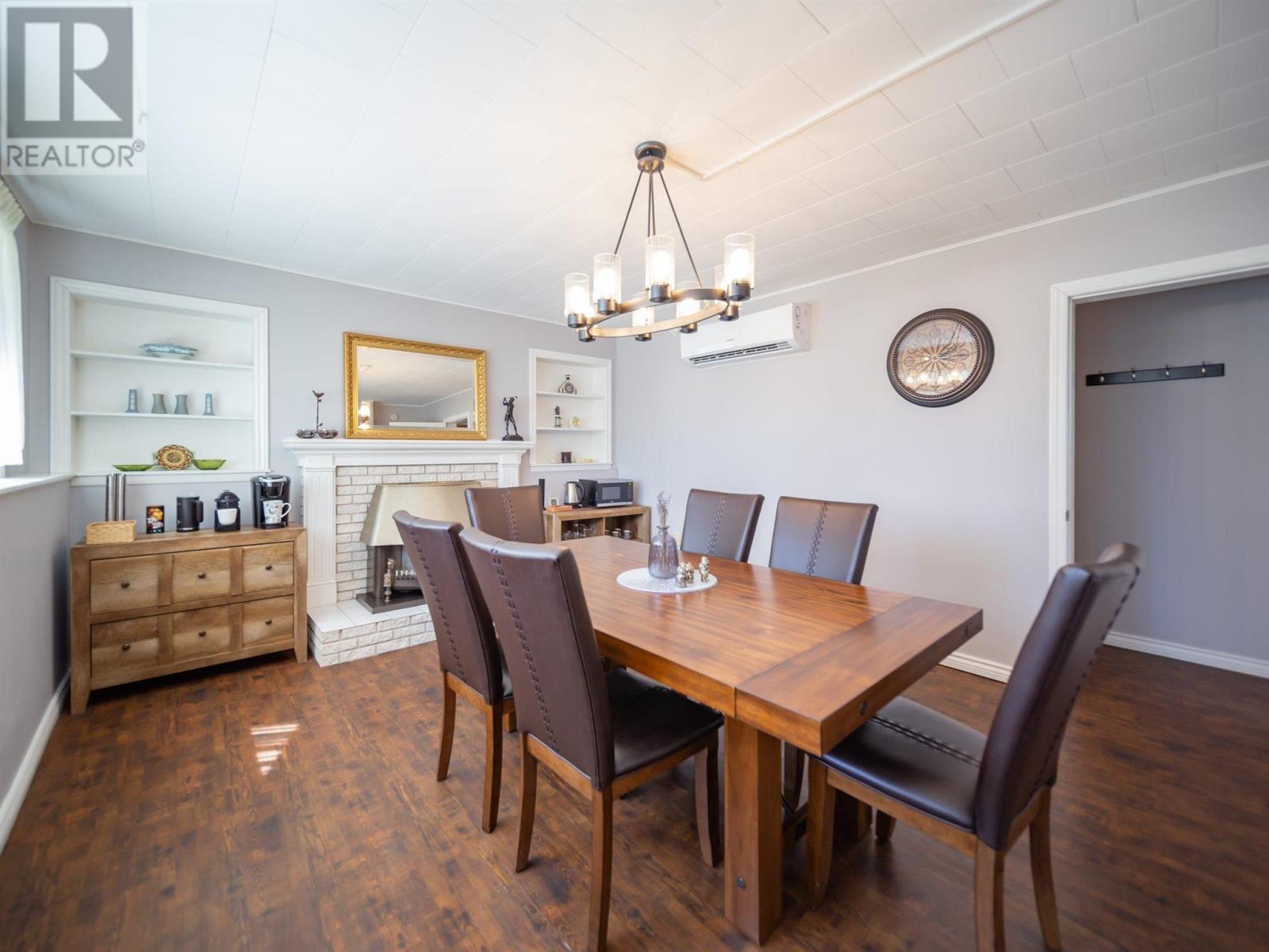 203 Ferry Road, Cornwall, Prince Edward Island  C0A 1H4 - Photo 32 - 202526239