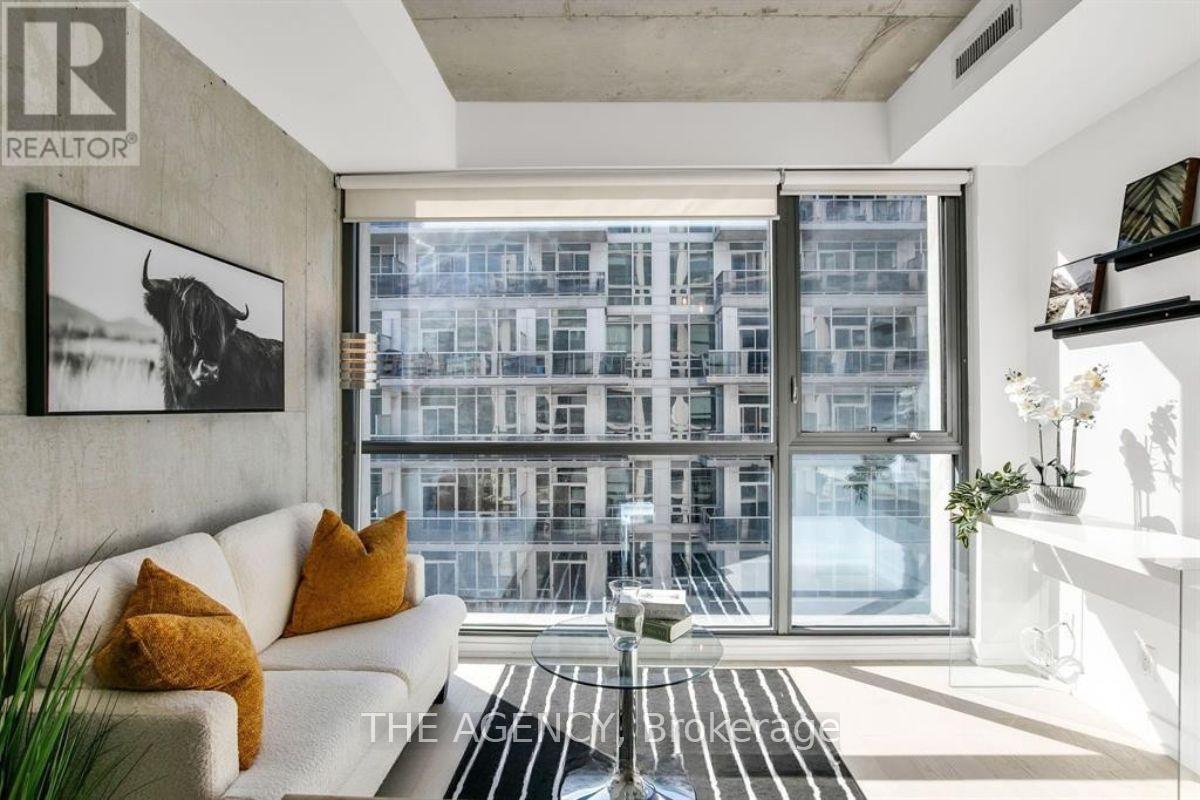 512 - 39 Brant Street, Toronto, Ontario  M5V 2L9 - Photo 10 - C12472954