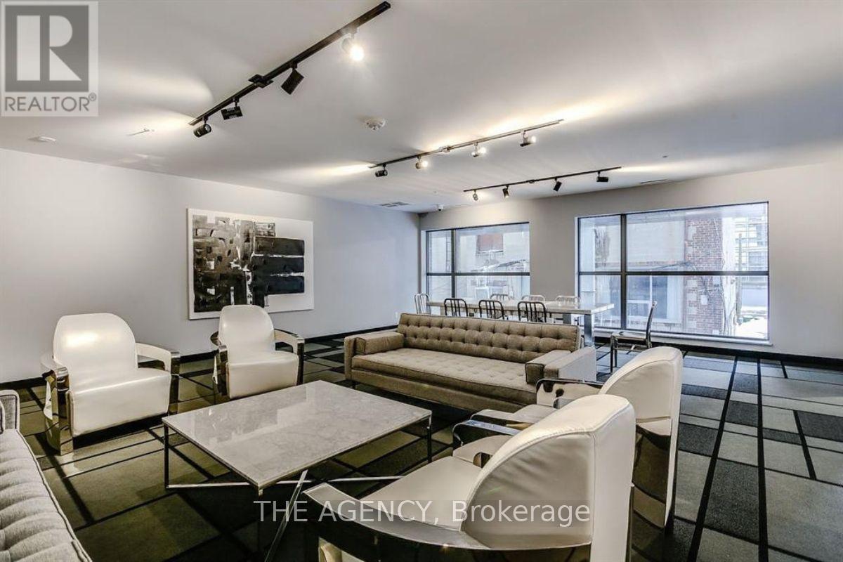 512 - 39 Brant Street, Toronto, Ontario  M5V 2L9 - Photo 22 - C12472954
