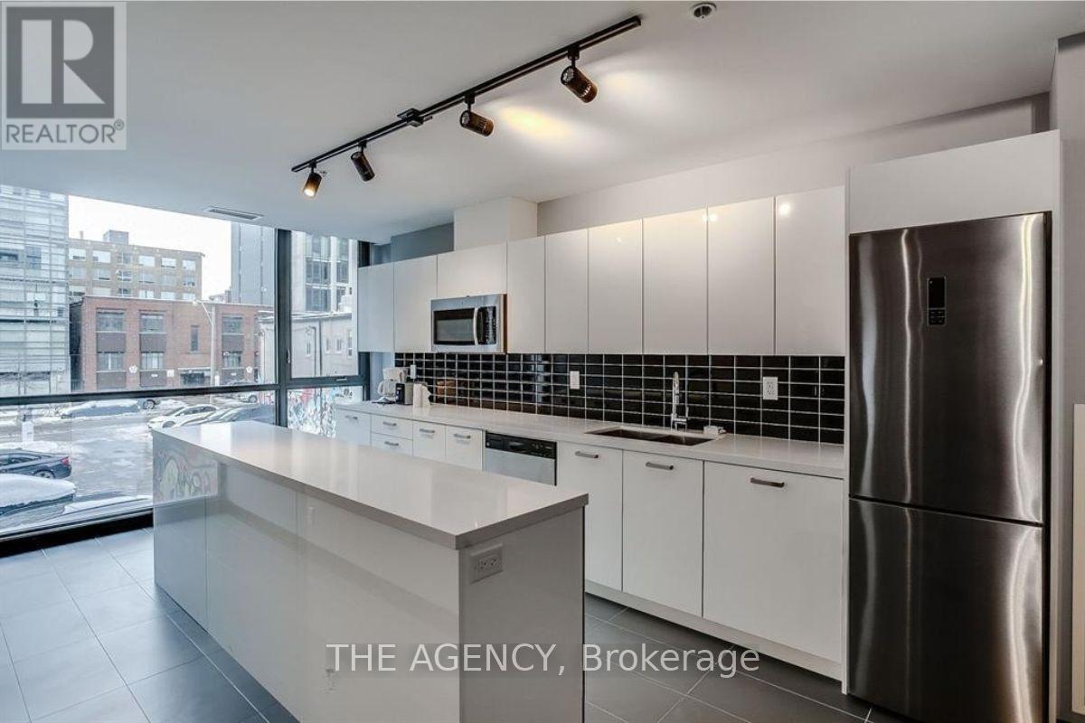 512 - 39 Brant Street, Toronto, Ontario  M5V 2L9 - Photo 23 - C12472954
