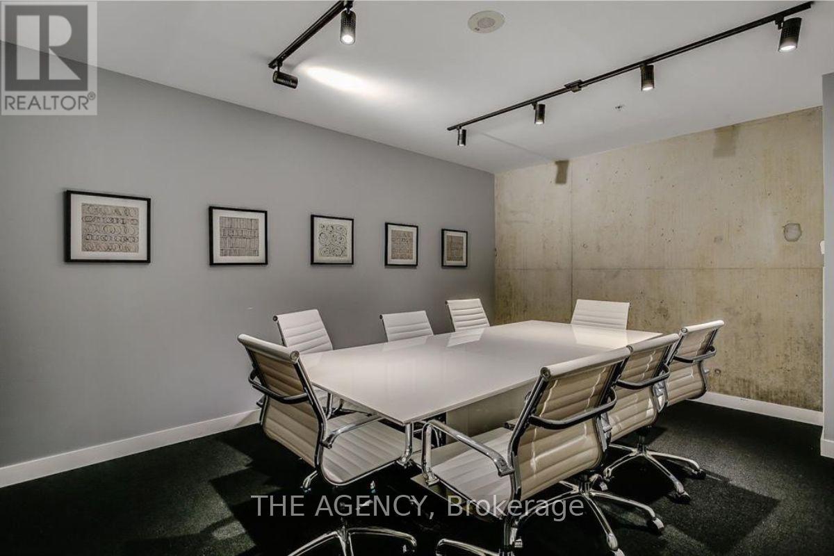 512 - 39 Brant Street, Toronto, Ontario  M5V 2L9 - Photo 24 - C12472954