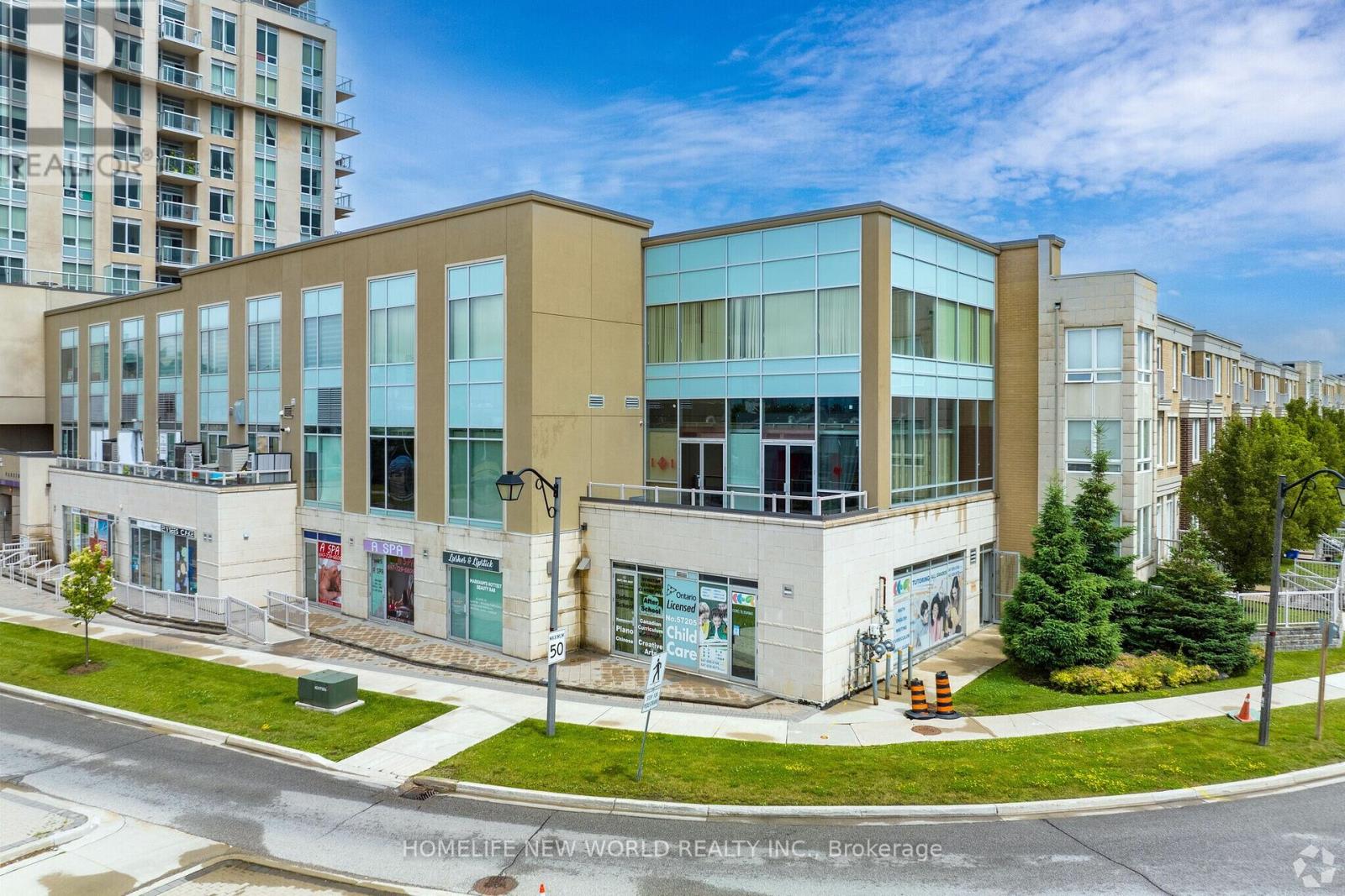 Unit 2065 - 2067 - 30 South Unionville Avenue, Markham, Ontario  L3R 5M3 - Photo 4 - N12472950