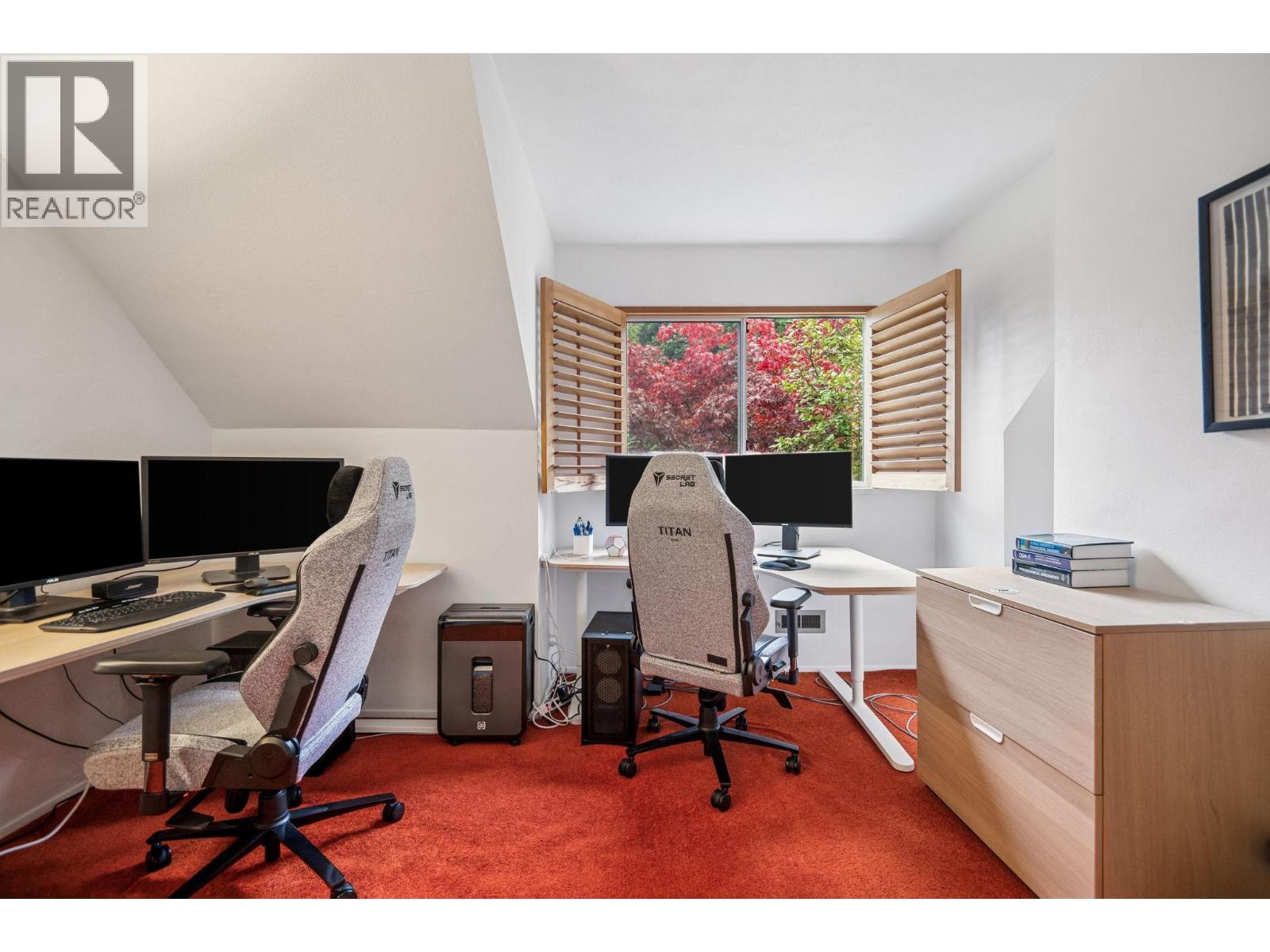 2174 Hoskins Road, North Vancouver, British Columbia  V7J 3A3 - Photo 33 - R3060134