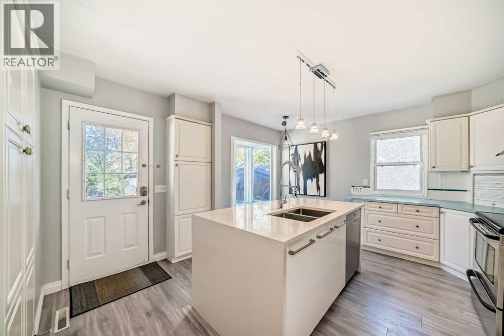 614 Centre A Street Nw, Calgary, Alberta  T3C 1T8 - Photo 6 - A2265564