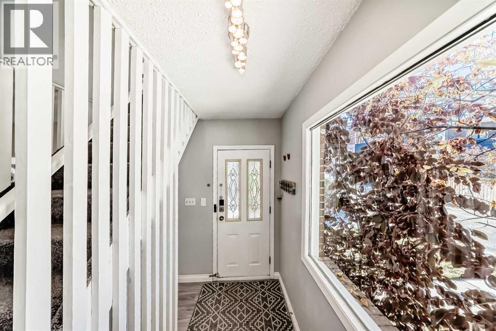 614 Centre A Street Nw, Calgary, Alberta  T3C 1T8 - Photo 3 - A2265564