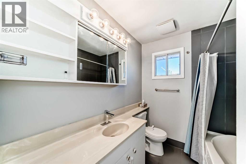 614 Centre A Street Nw, Calgary, Alberta  T3C 1T8 - Photo 29 - A2265564