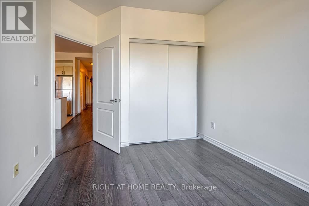 509 - 3865 Lake Shore Boulevard W, Toronto, Ontario  M8W 0A2 - Photo 15 - W12472944