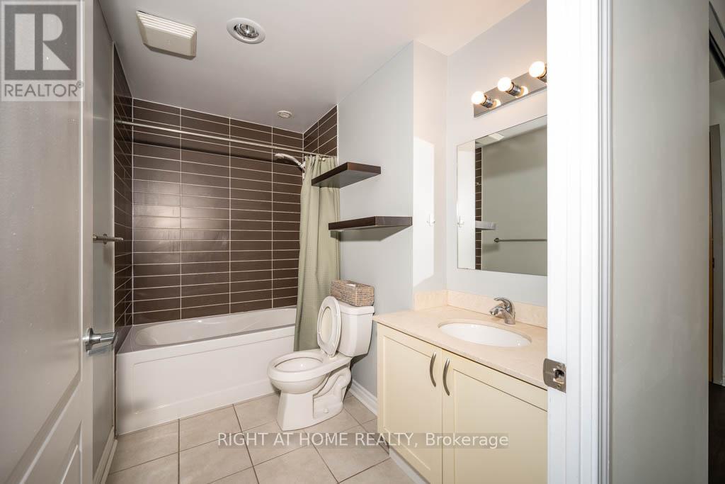 509 - 3865 Lake Shore Boulevard W, Toronto, Ontario  M8W 0A2 - Photo 19 - W12472944