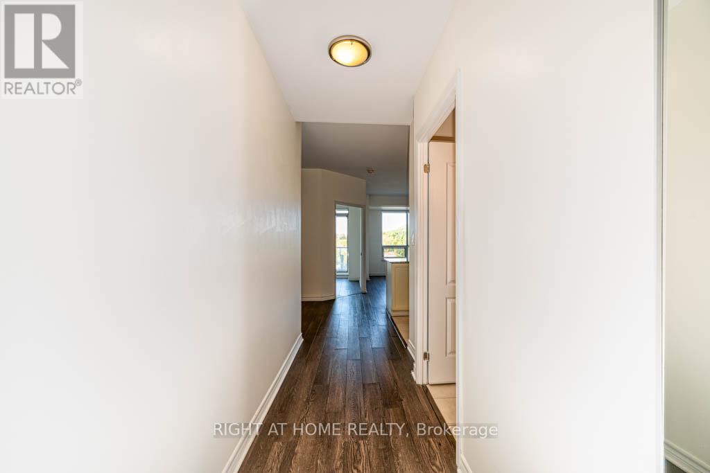 509 - 3865 Lake Shore Boulevard W, Toronto, Ontario  M8W 0A2 - Photo 7 - W12472944