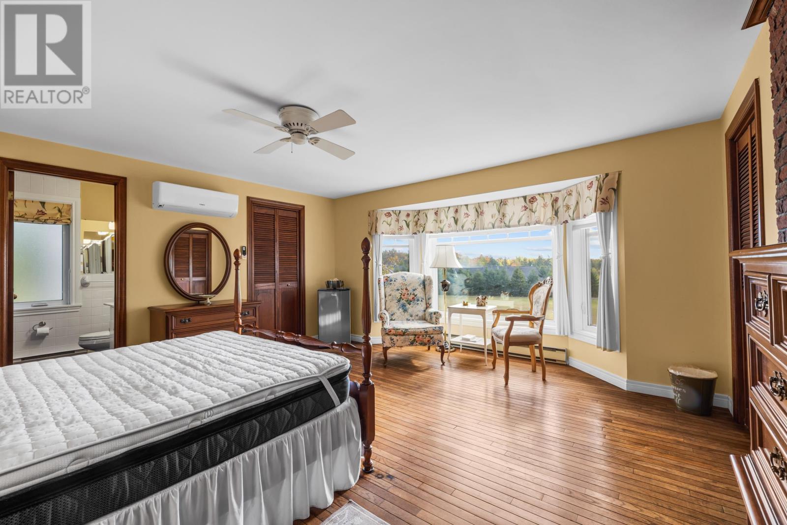 203 Ferry Road, Cornwall, Prince Edward Island  C0A 1H4 - Photo 22 - 202526238