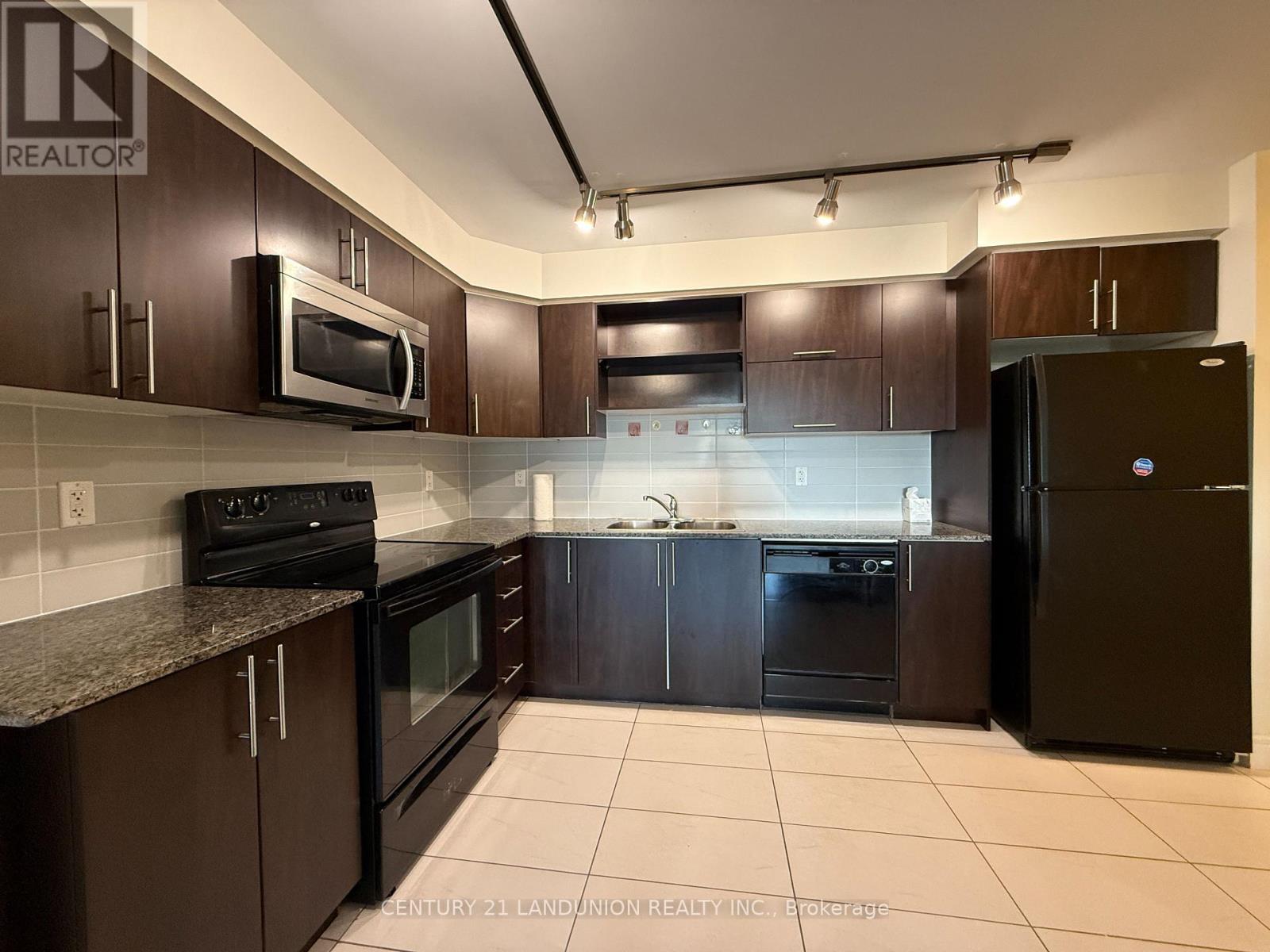 622 - 60 South Town Cenre Boulevard, Markham, Ontario  L6G 0C5 - Photo 7 - N12452636