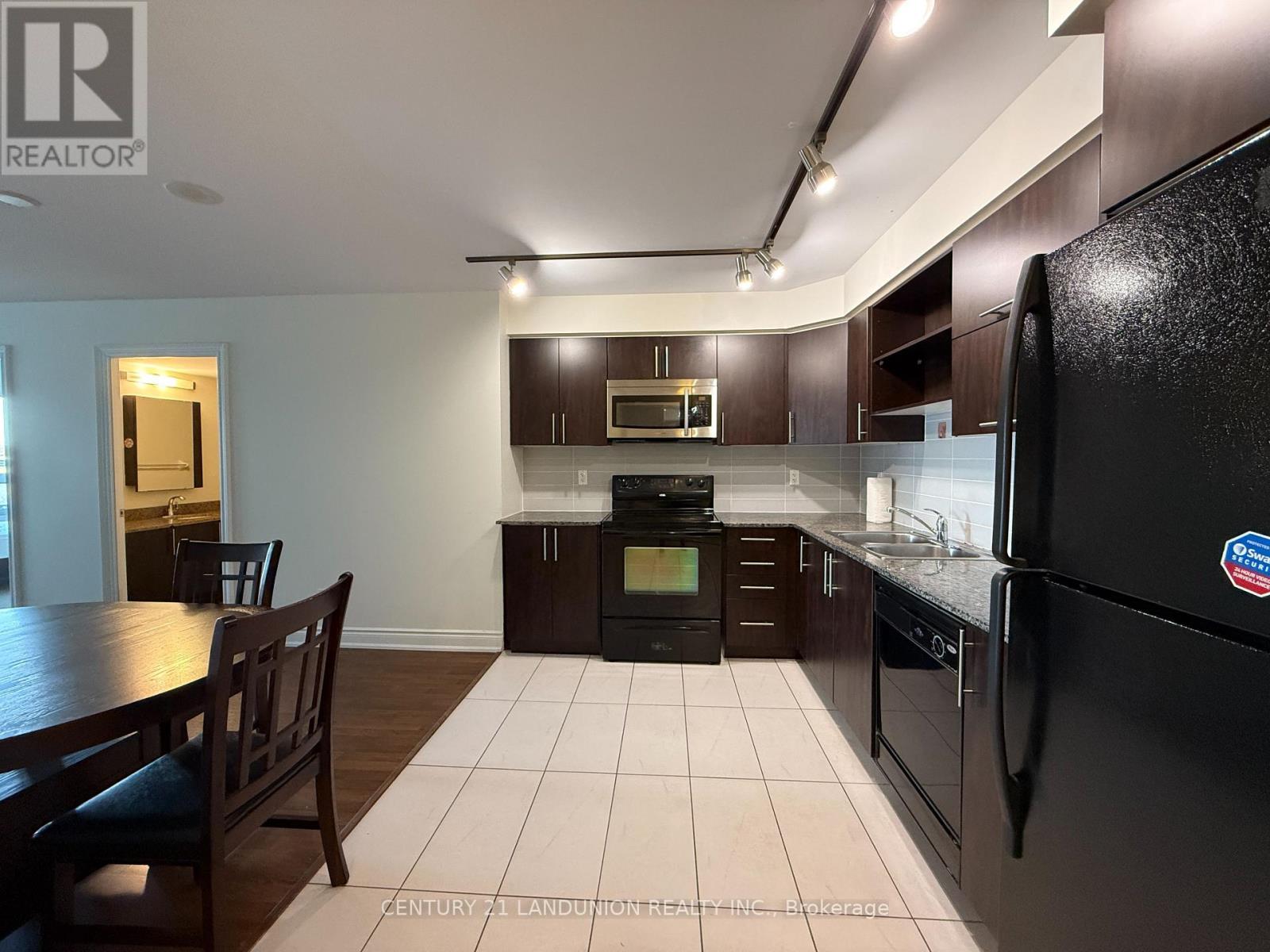 622 - 60 South Town Cenre Boulevard, Markham, Ontario  L6G 0C5 - Photo 8 - N12452636