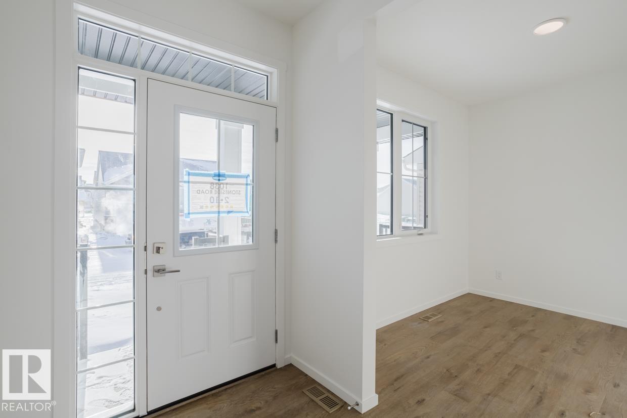 1027 Wolf Willow Wy, Sherwood Park, Alberta  T8H 3B3 - Photo 6 - E4462886