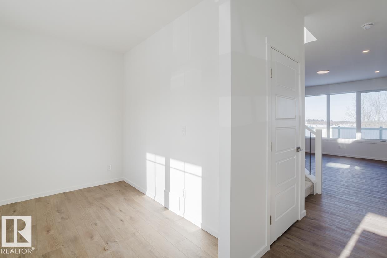 1027 Wolf Willow Wy, Sherwood Park, Alberta  T8H 3B3 - Photo 7 - E4462886