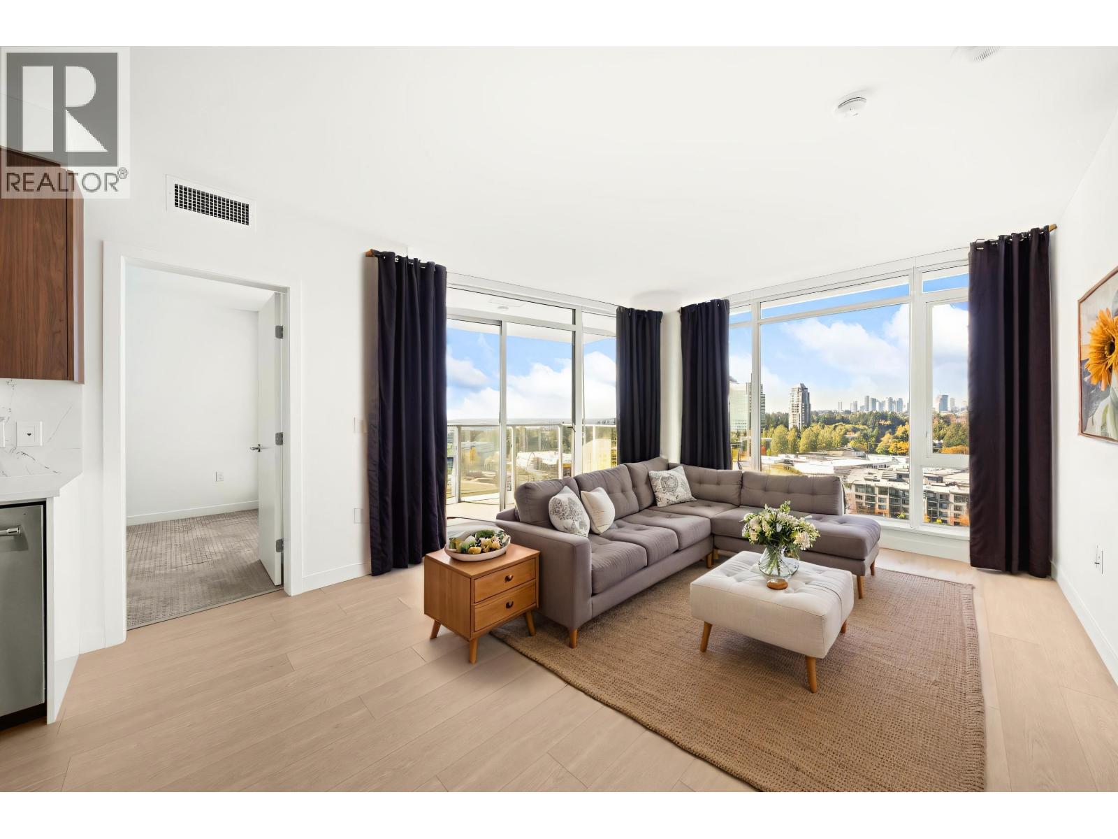 1101 7683 Park Crescent, Burnaby, British Columbia  V3N 0J4 - Photo 5 - R3048538