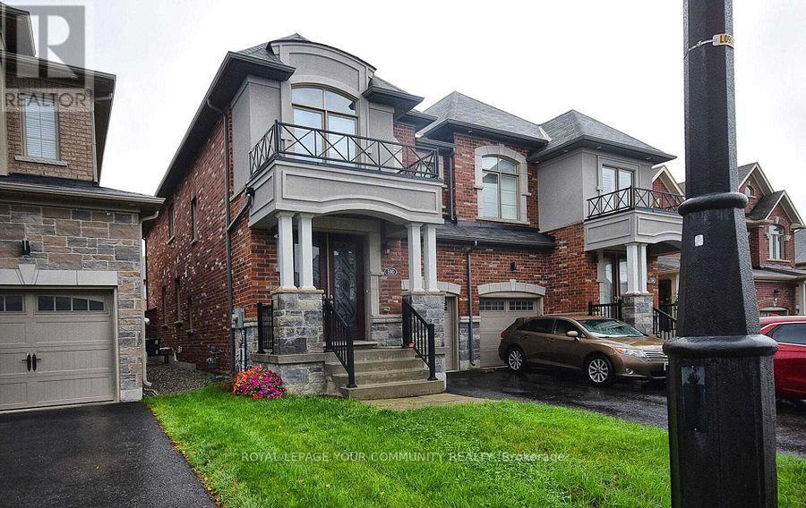 590 Sweetwater Crescent, Newmarket, Ontario  L3X 0H6 - Photo 2 - N12472962