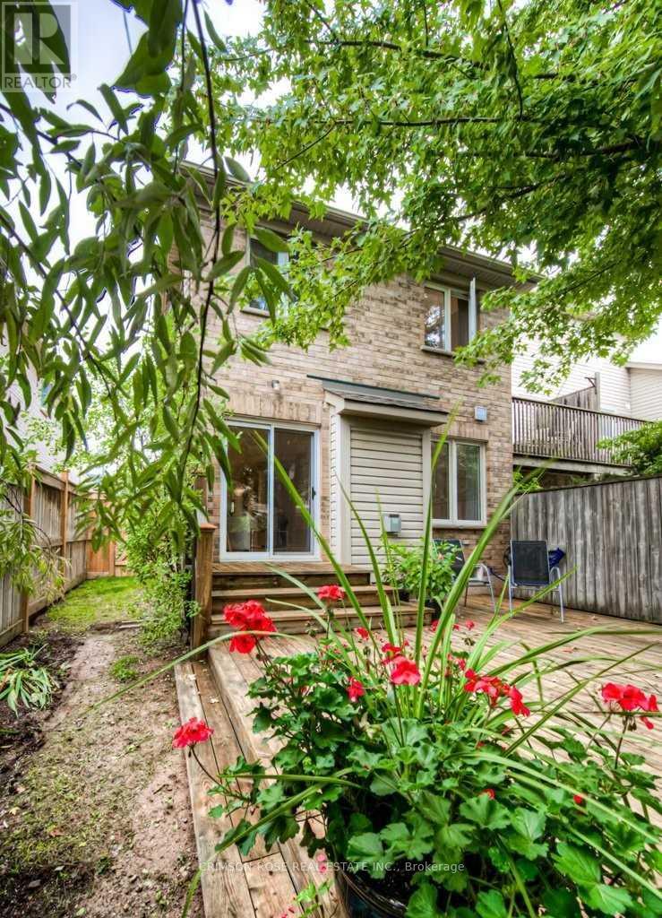 2096 Glenhampton Road, Oakville, Ontario  L6M 3X1 - Photo 31 - W12472964