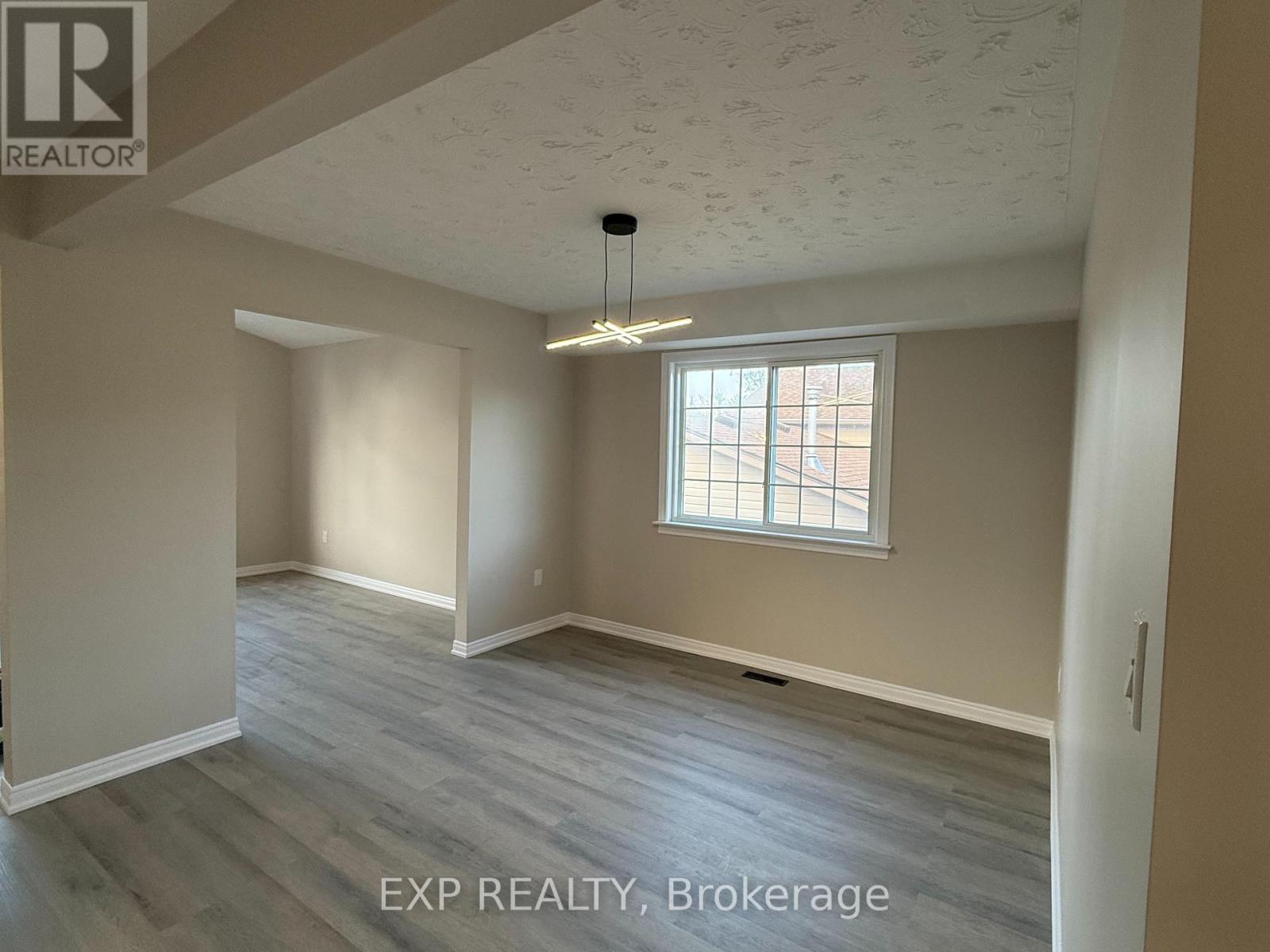 2979 Riselay Avenue, Fort Erie, Ontario  L0S 1N0 - Photo 13 - X12470764