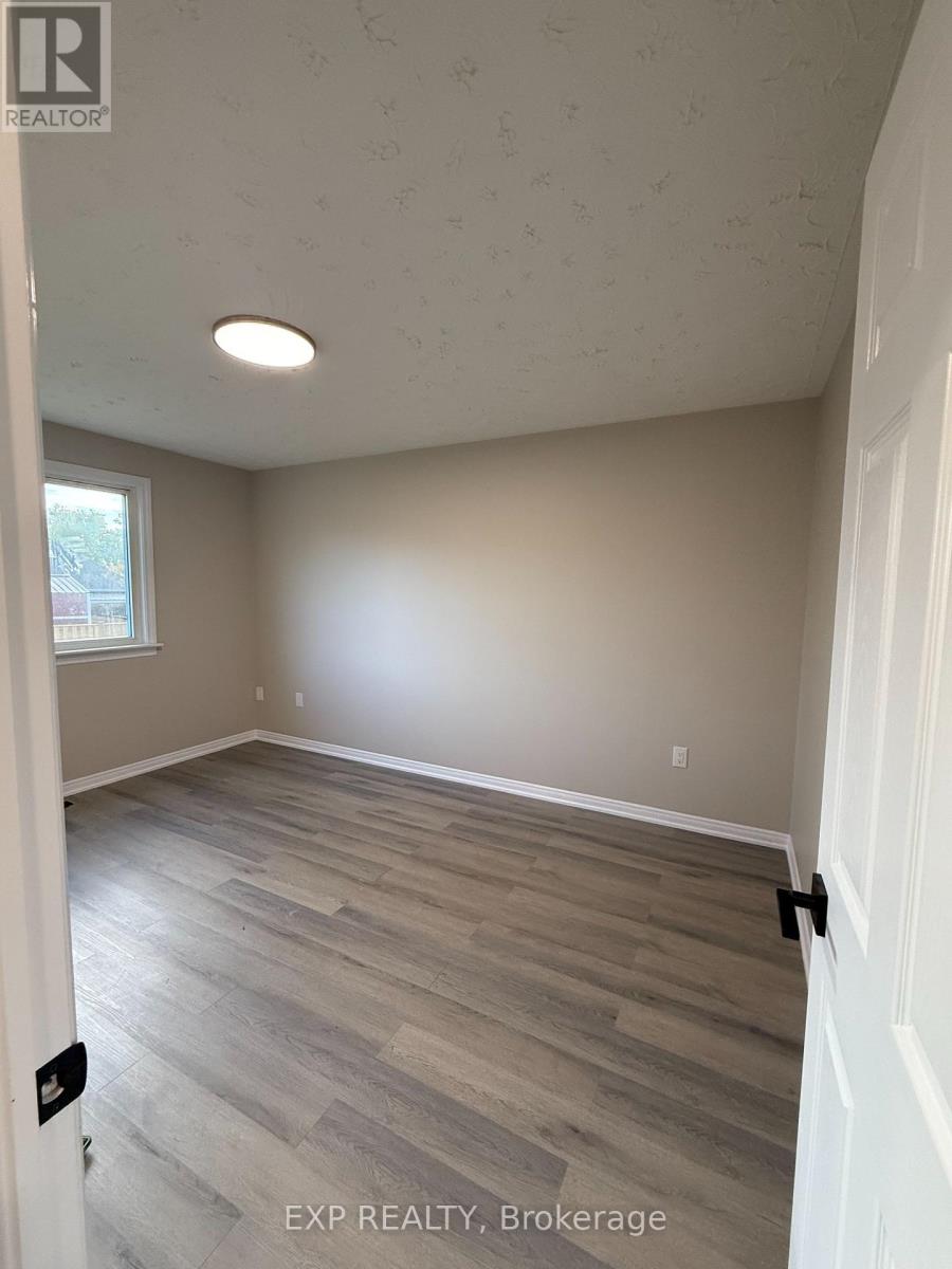 2979 Riselay Avenue, Fort Erie, Ontario  L0S 1N0 - Photo 20 - X12470764