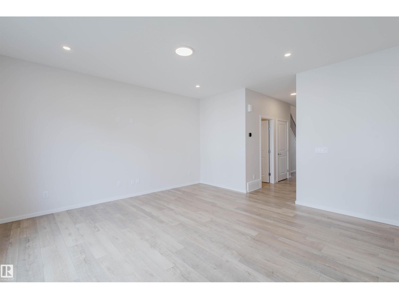 1065 Cornerstone Wy, Sherwood Park, Alberta  T8H 3A3 - Photo 11 - E4462888