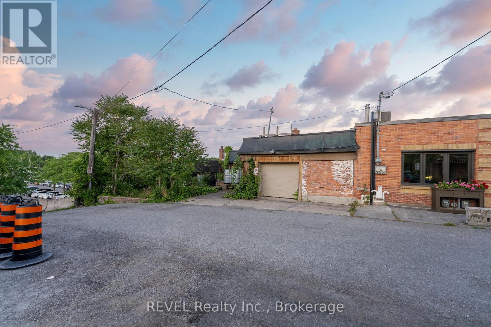 14 Lakeport Road, St. Catharines, Ontario  L2N 4P5 - Photo 31 - X12472975