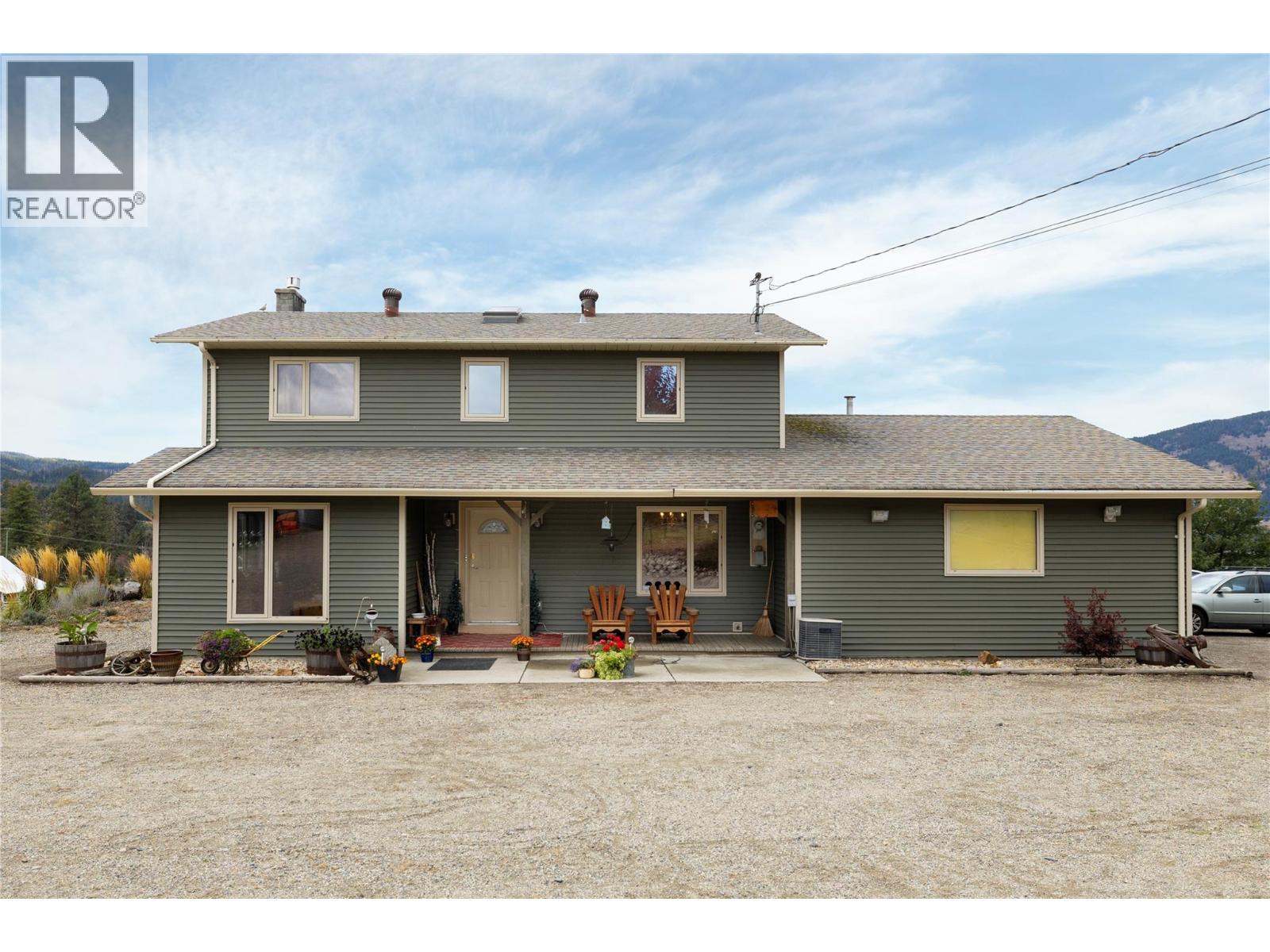 5432 Rochdell Road, Coldstream, British Columbia  V1B 3E8 - Photo 6 - 10366136