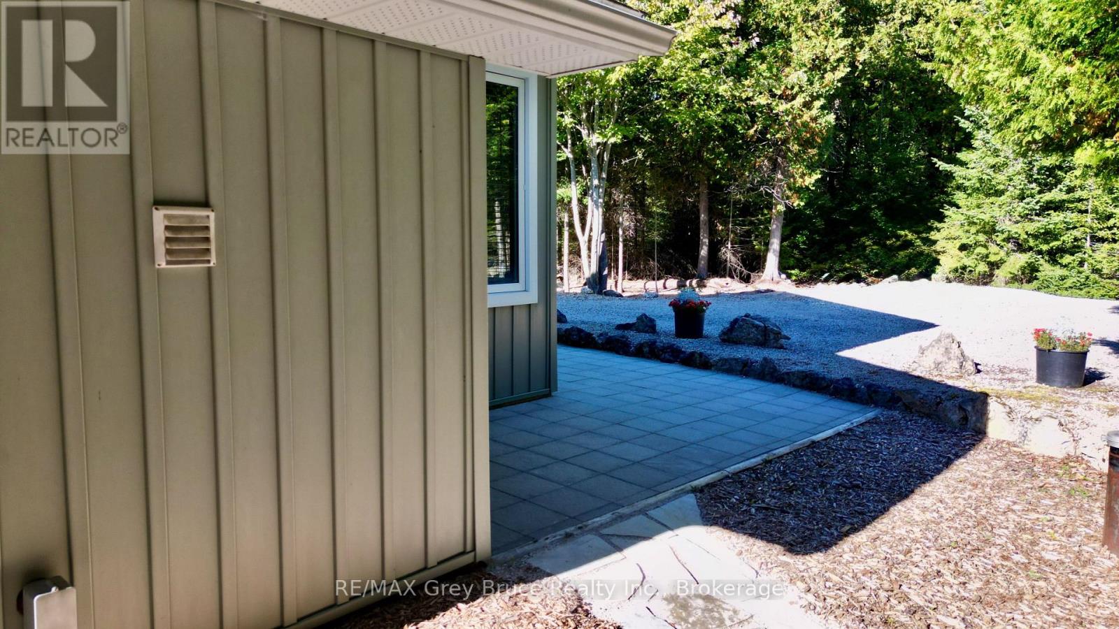 51 Lakewood Country Lane, Northern Bruce Peninsula, Ontario  N0H 1W0 - Photo 12 - X12472981