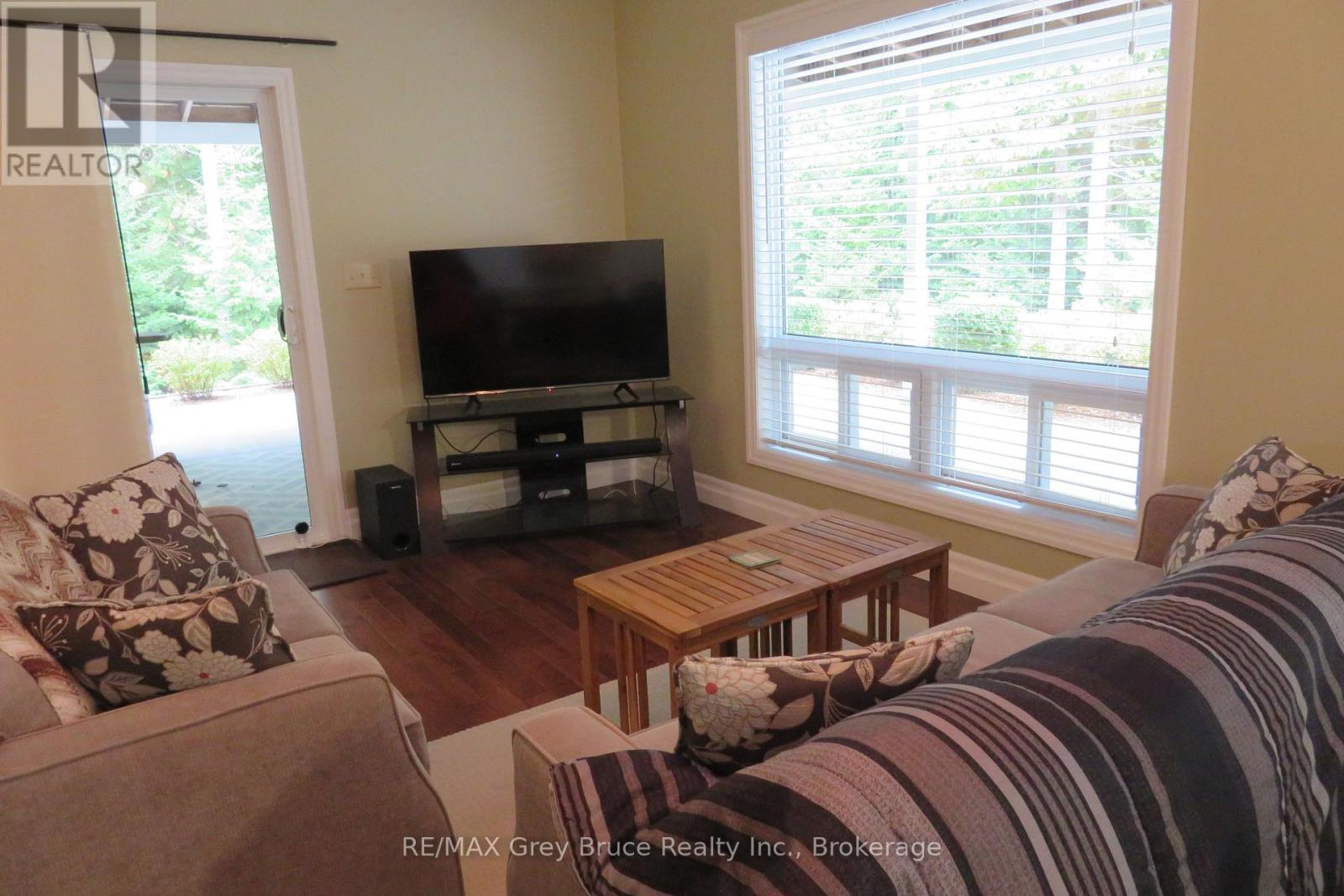 51 Lakewood Country Lane, Northern Bruce Peninsula, Ontario  N0H 1W0 - Photo 25 - X12472981
