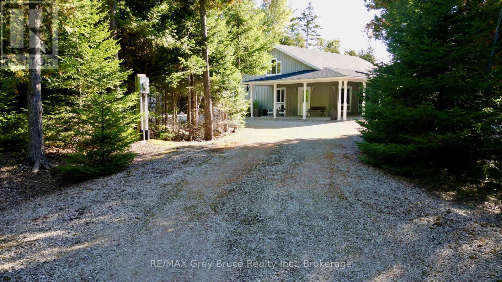 51 Lakewood Country Lane, Northern Bruce Peninsula, Ontario  N0H 1W0 - Photo 39 - X12472981